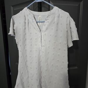 Women's White Textured Top